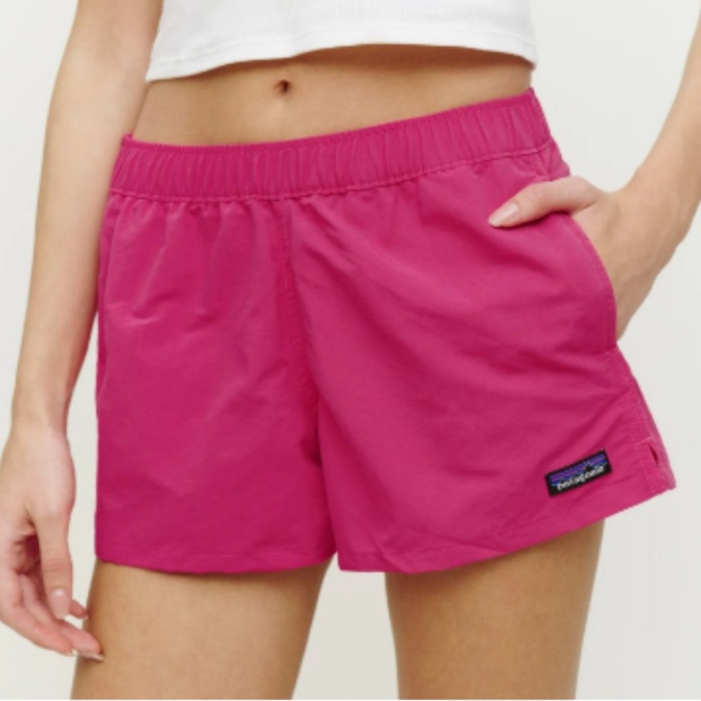 Patagonia Women’s Baggy 2.5” Shorts - Size S - Color Hot Pink